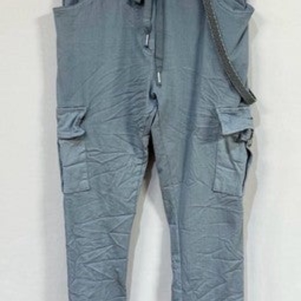 New Denim Blue Cargo Joggers by Venti 6, size Small